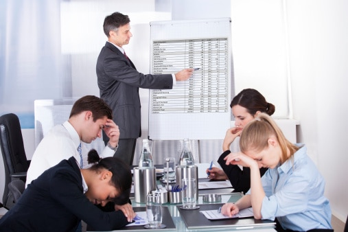 Image of a scattered business, symbolizing lost customers